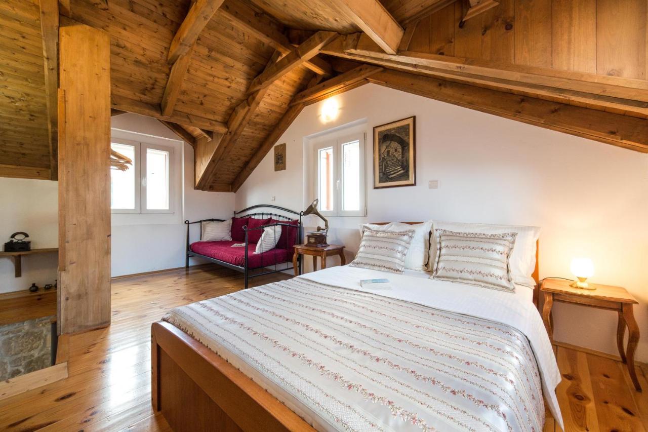 Guesthouse Mirula Split Eksteriør billede